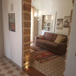 https://vittorio-emanuele-appartamenti-george.sicilyhotelsitaly.net